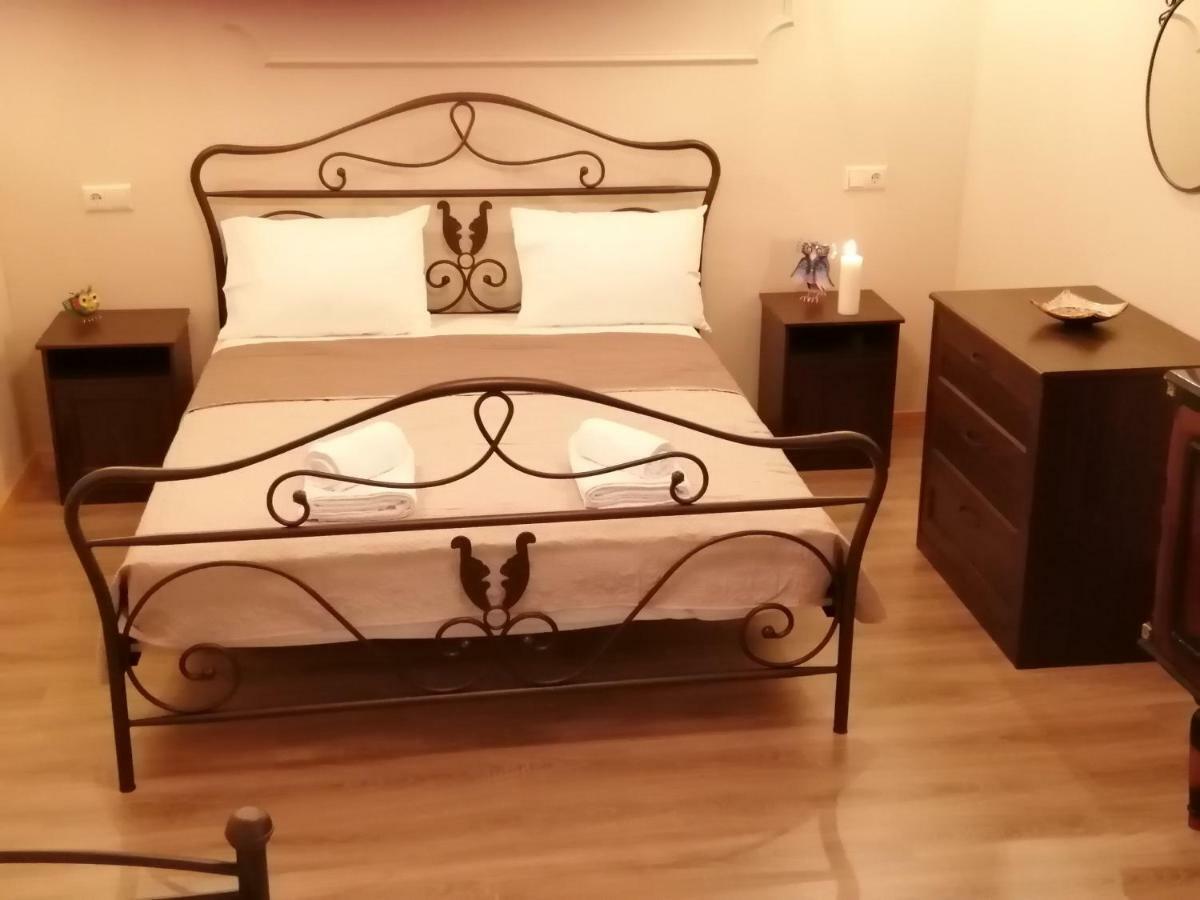 Mary&Nick Apartment Лименария Екстериор снимка